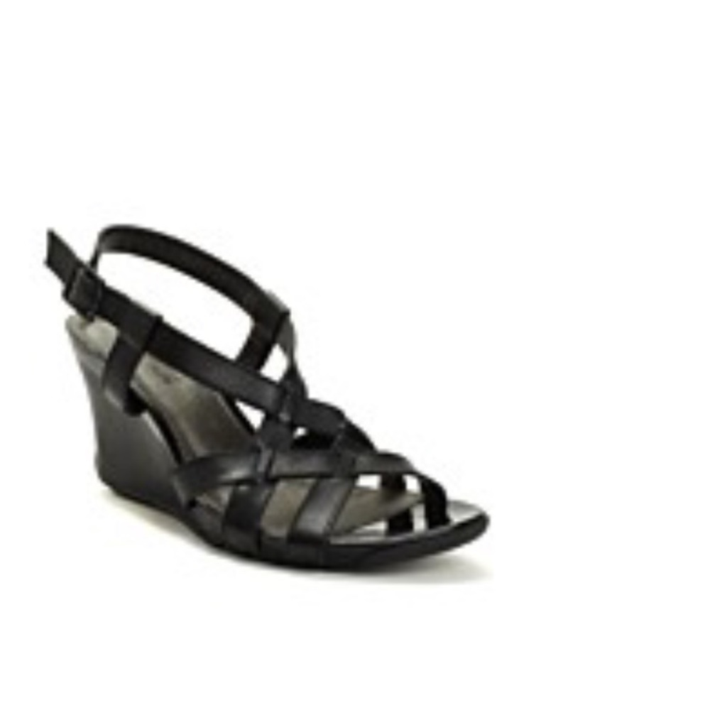 Kennith Cole Cedar City black wedge sandal size 9